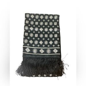 Black & Cream 100% Silk Patterned Scarf with Fringe Reversible